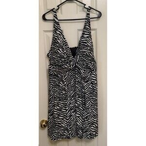 Meet Curve Swimsuit Size 4XL Swim Dress Black White Zebra Animal Print NEW